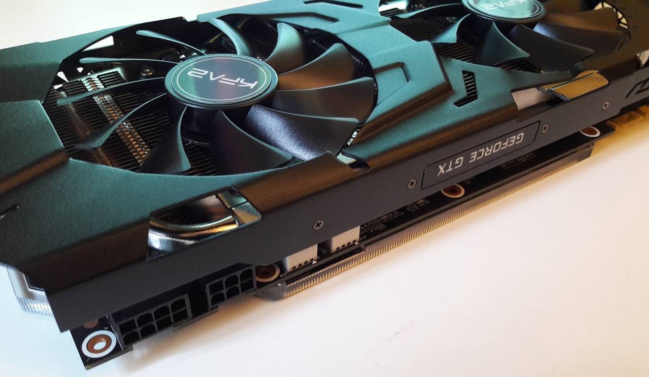 KFA2 GTX1070 Stromanschluss