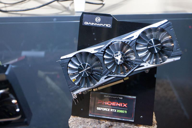 Gainward GeForce RTX 2080 Phoenix Gainward GeForce RTX 2080 Phoenix