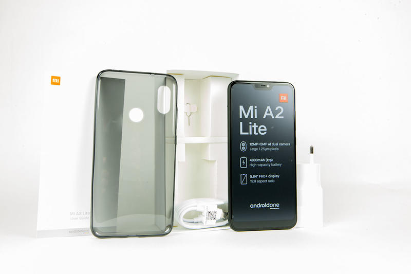 Xiaomi Mi A2 Lite Lieferumfang