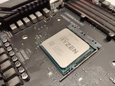 MSI X470 Gaming M7 Ryzen 2700X