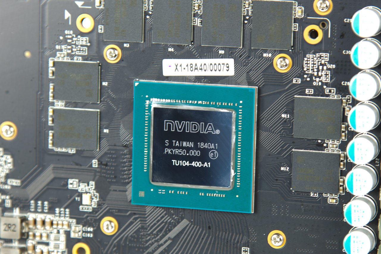 KFA2 GeForce RTX 2080 EX   Bild © PCMasters.de