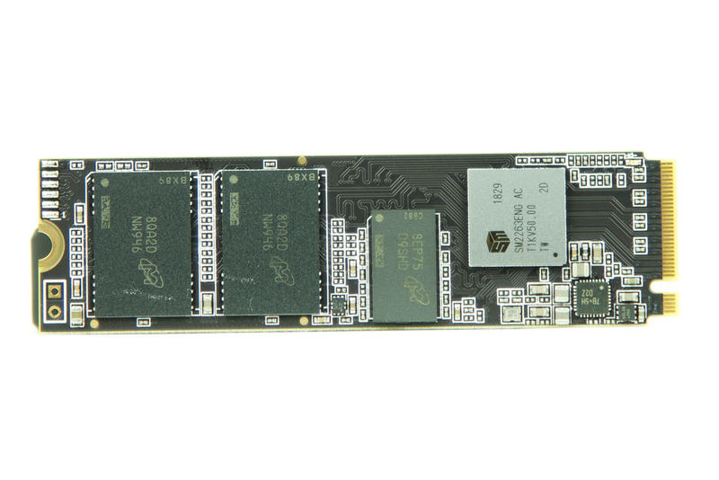 Crucial P1 SSD Crucial P1 SSD