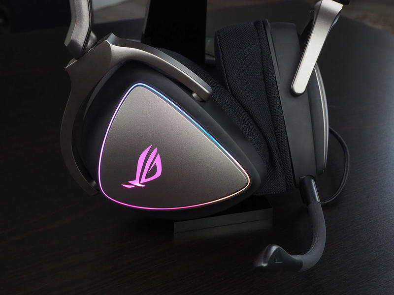 ASUS ROG Delta ASUS ROG Delta