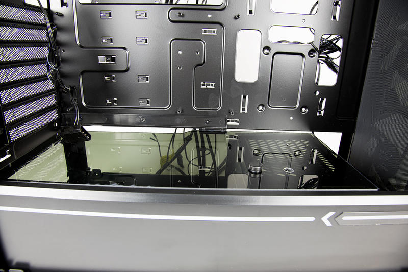 DeepCool Matrexx 70 3F Glastrennwand DeepCool Matrexx 70 3F Glastrennwand