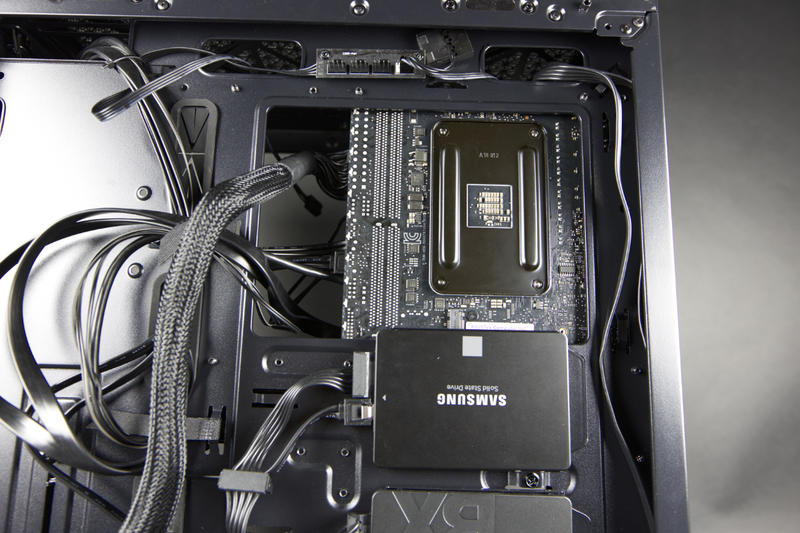 DeepCool Gamer Storm Macube 310 WH Mainboard-Zugang DeepCool Gamer Storm Macube 310 WH Mainboard-Zugang