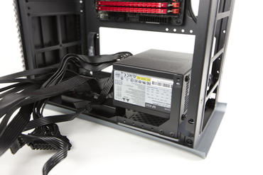 Fractal Design Era ITX Einbau des Netzteils 