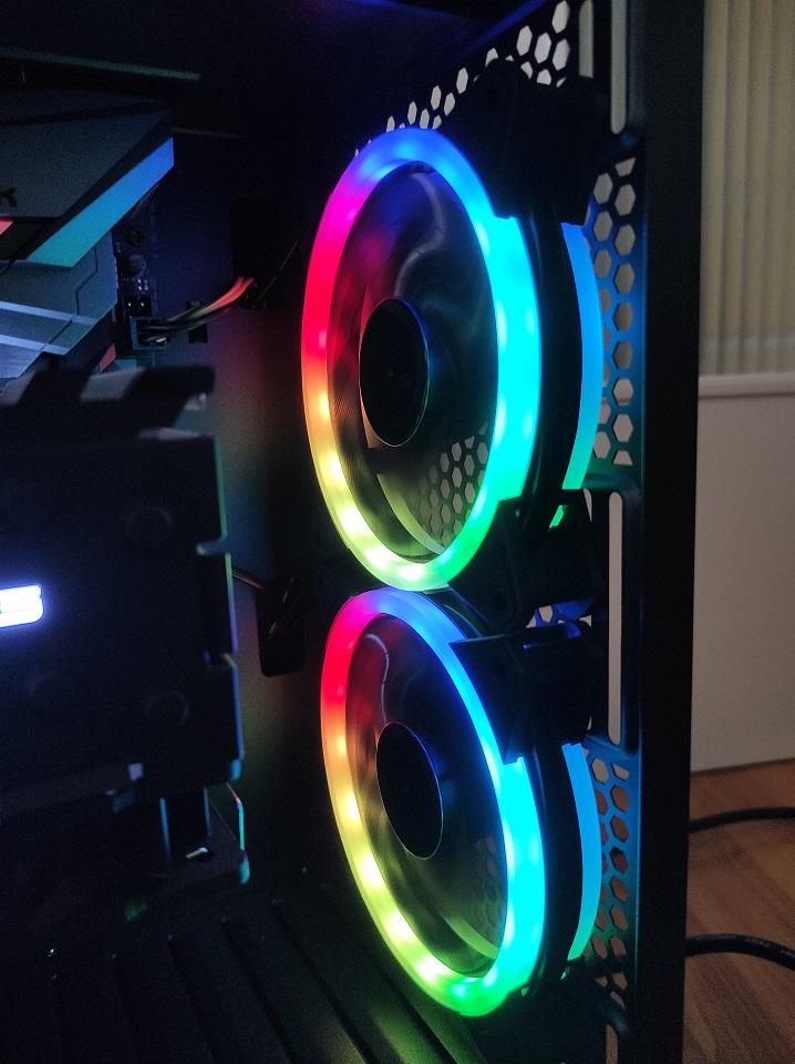 Sharkoon Rev220  Bild © PCMasters.de