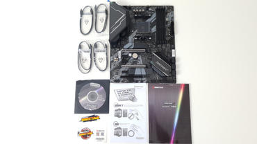 Biostar Racing B550GTA Lieferumfang