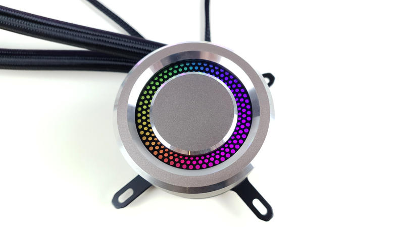 Lian Li Galahad 360 Pumpe 02 Lian Li Galahad 360 Pumpe 02