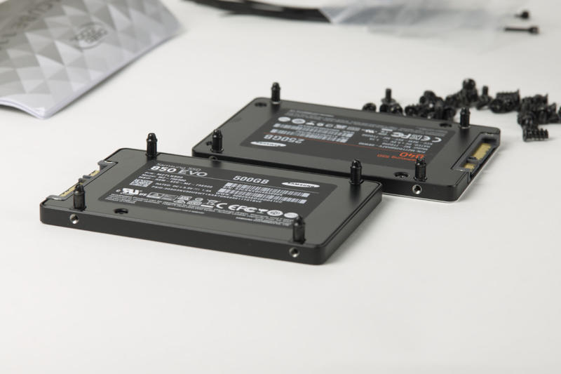 DeepCool Gamer Storm Macube 110 - SSD- und HDD-Montateg