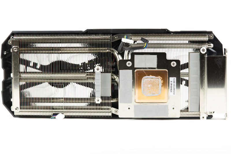 KFA2 GeForce RTX 3060 Ti EX Kühler mit Wärmeleitpads und Base KFA2 GeForce RTX 3060 Ti EX Kühler mit Wärmeleitpads und Base