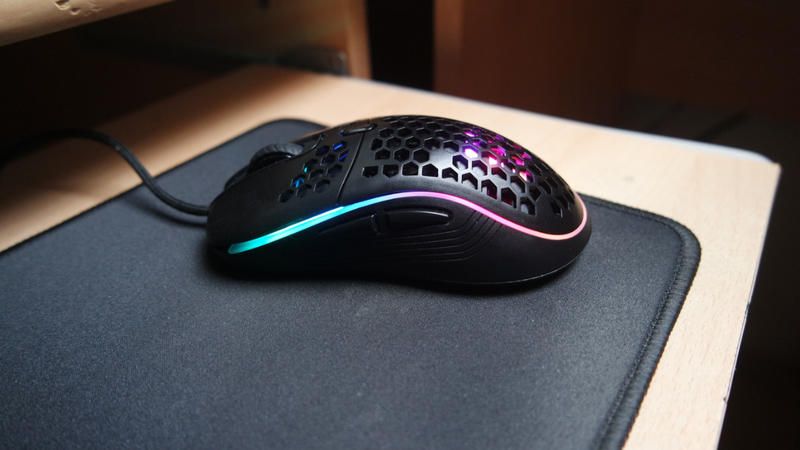 Sharkoon Light2 S - RGB-Beleuchtung Sharkoon Light2 S - RGB-Beleuchtung