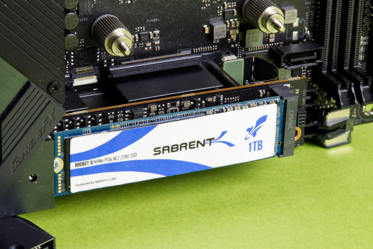 NVMe, SSD & Speichermedien