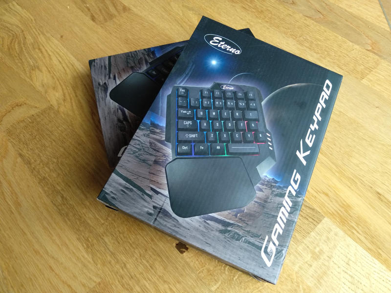 Inter-Tech Eterno RGB KB-3035 Verpackung Inter-Tech Eterno RGB KB-3035 Verpackung