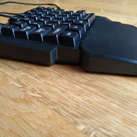 Inter-Tech Eterno RGB KB-3035 Seitenansicht