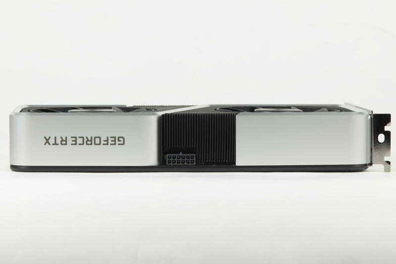Nvidia GeForce RTX 3060 Ti Founders Edition - PCie-Stromanschluss Nvidia GeForce RTX 3060 Ti Founders Edition - PCie-Stromanschluss