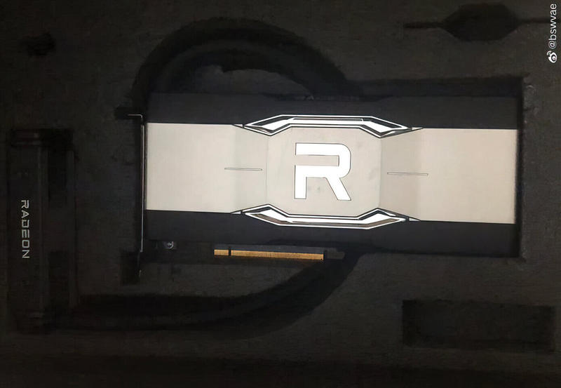 Radeon RX 6900 XTX Radeon RX 6900 XTX