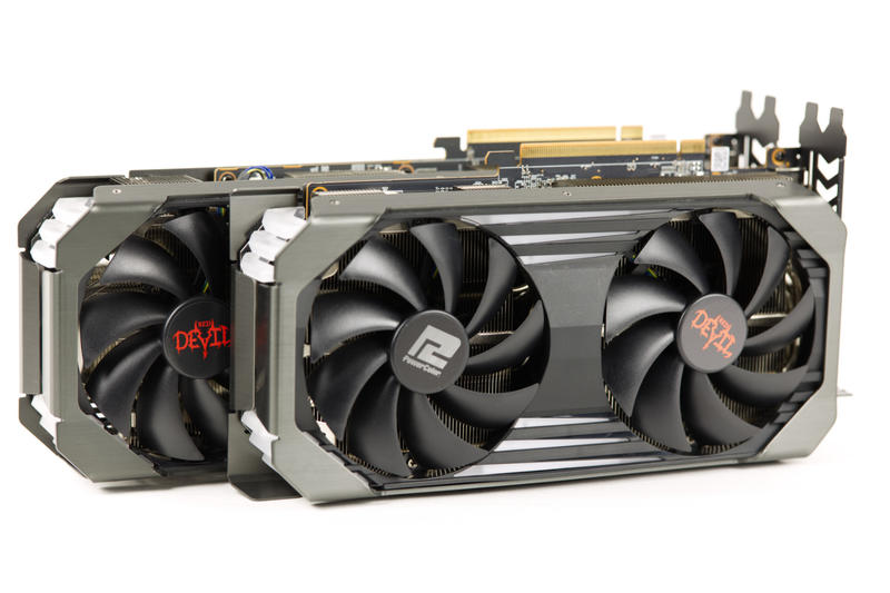 PowerColor Radeon RX 6600 XT Red Devil Größenvergleich RX 6700 XT PowerColor Radeon RX 6600 XT Red Devil Größenvergleich RX 6700 XT