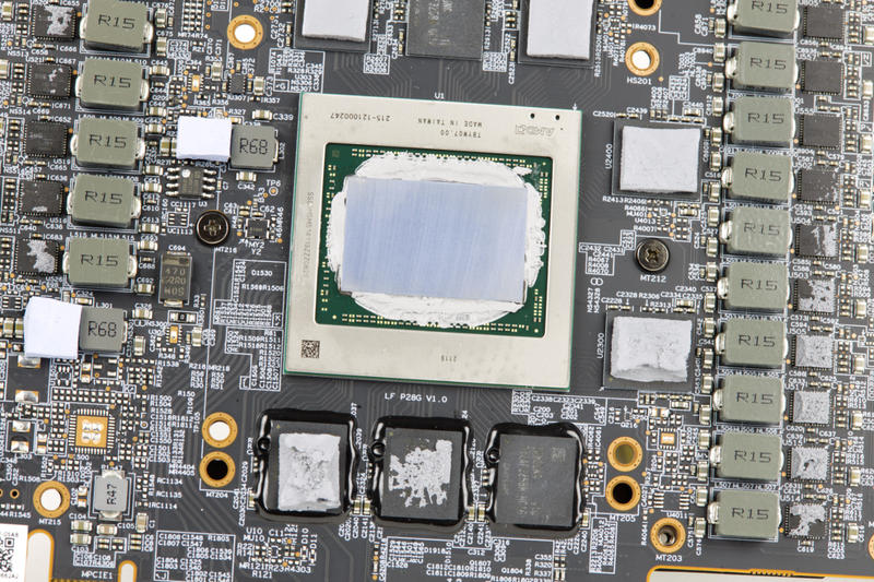 PowerColor Radeon RX 6900 XT Red Devil Ultimate PCB und Navi 21 XTX Die PowerColor Radeon RX 6900 XT Red Devil Ultimate PCB und Navi 21 XTX Die