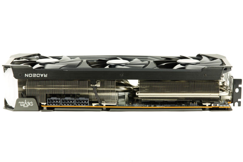 PowerColor Radeon RX 6900 XT Red Devil Ultimate - Seitenansicht PowerColor Radeon RX 6900 XT Red Devil Ultimate - Seitenansicht