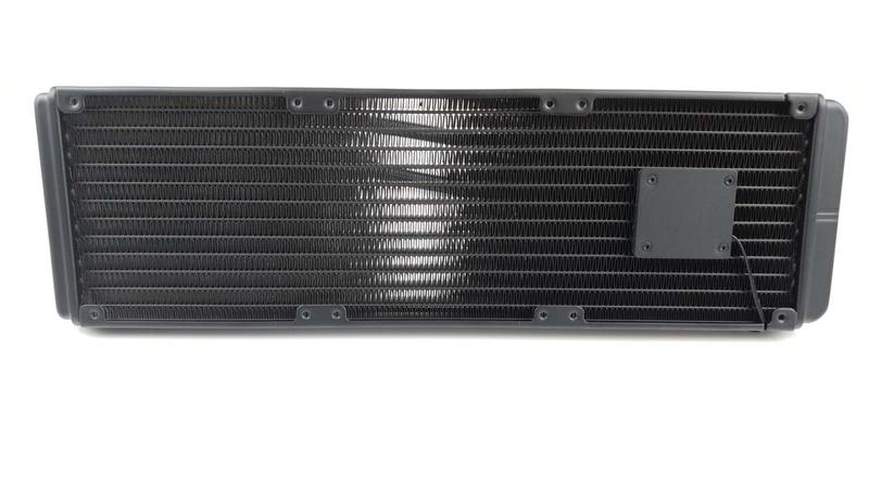 Fractal-Design-Lumen-S36-RGB-06 Fractal-Design-Lumen-S36-RGB-06