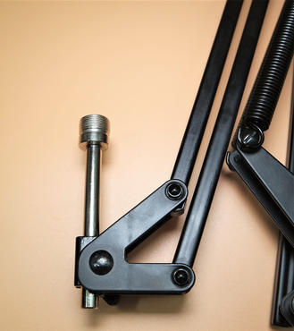 Mackie EM-91CU Arm 2