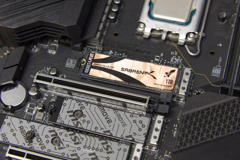 MSI MEG Z690 UNIFY MSI MEG Z690 UNIFY