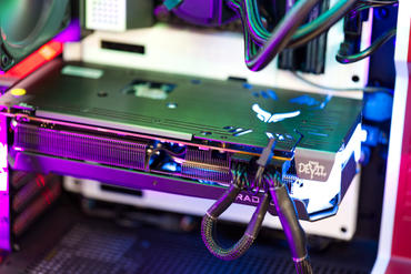 PowerColor Radeon RX 6600 Hellhound RGB-beleuchtet