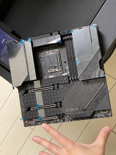 MSI MEG Z690 GODLIKE Motherboard