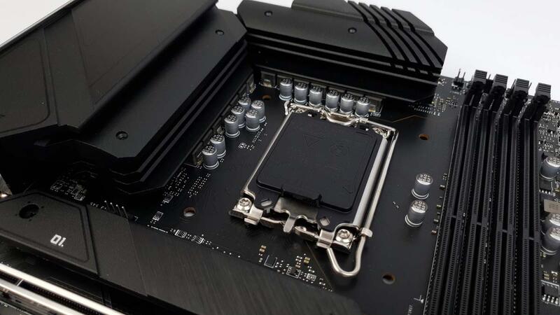 MSI-MAG-B660-Tomahawk-WIFI-DDR4-Bild02 MSI-MAG-B660-Tomahawk-WIFI-DDR4-Bild02