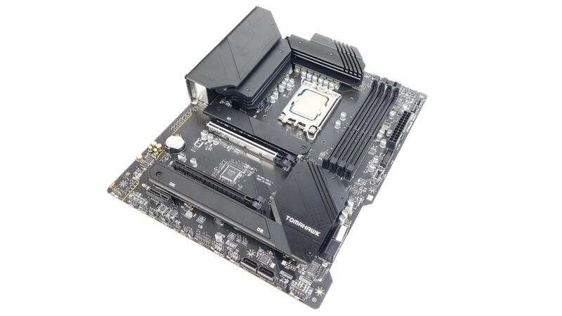 MSI-MAG-B660-Tomahawk-WIFI-DDR4-Bild11 MSI-MAG-B660-Tomahawk-WIFI-DDR4-Bild11