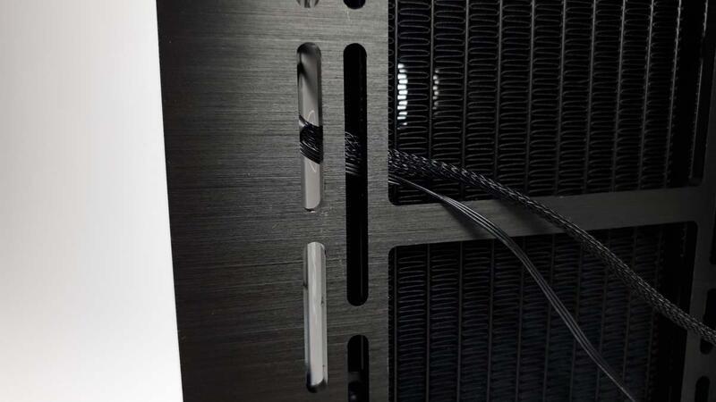 RAIJINTEK-PAEAN-Benchtable-Showcase-Bild20 RAIJINTEK-PAEAN-Benchtable-Showcase-Bild20