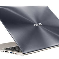 ASUS Zenbook UX51VZ mit vierfach HD Display vorgestellt