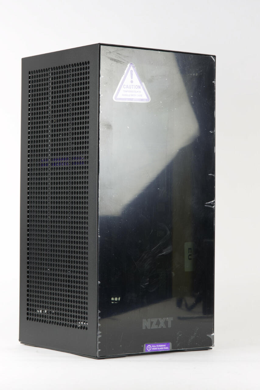 NZXT H1 2022 - Ausgepackt  Bild © PCMasters.de