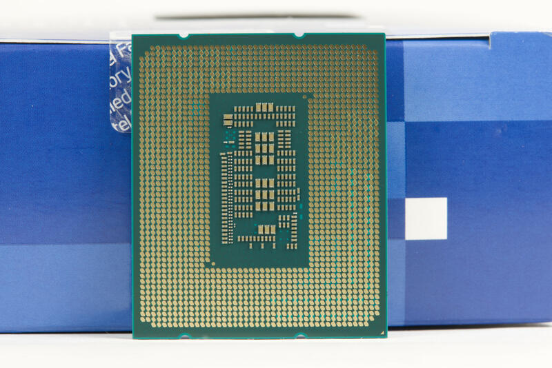Intel Core i7-12700K Rückseite Intel Core i7-12700K Rückseite