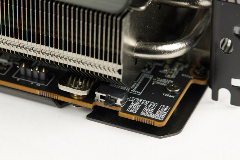 PowerColor Radeon RX 6950 XT Red Devil Switch PowerColor Radeon RX 6950 XT Red Devil Switch