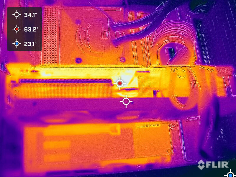 PowerColor Radeon RX 6950 XT Red Devil Wärmebildaufnahmen PowerColor Radeon RX 6950 XT Red Devil Wärmebildaufnahmen