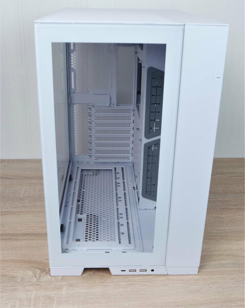 Lian Li O11 Dynamic EVO Front Lian Li O11 Dynamic EVO Front