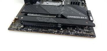 MSI-MPG-Z690-CARBON-EK-X-Bild02