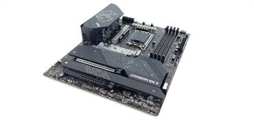 MSI-MPG-Z690-CARBON-EK-X-Bild18