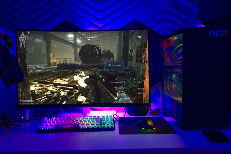 NZXT CANVAS 32Q CURVED Spielebetrieb NZXT CANVAS 32Q CURVED Spielebetrieb
