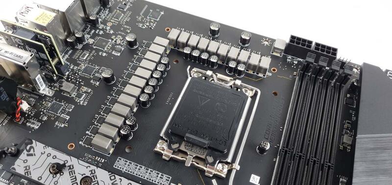 MSI_MEG_Z690_ACE-Bild11