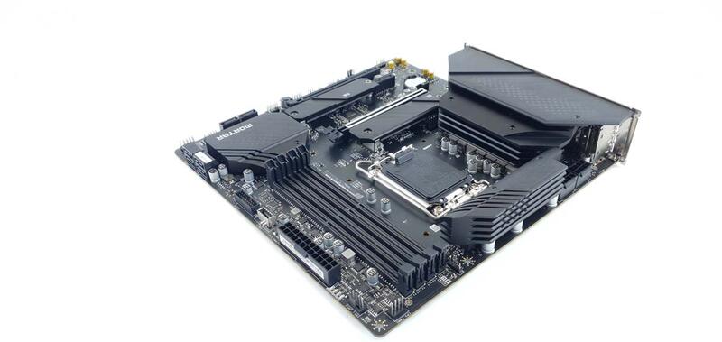 MSI_MAG_B660_DDR4-Bild02 MSI_MAG_B660_DDR4-Bild02