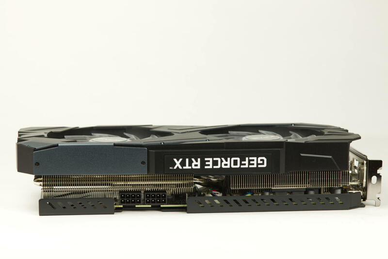 KFA2 GeForce RTX 3070 Ti EX Stromanschlüsse KFA2 GeForce RTX 3070 Ti EX Stromanschlüsse