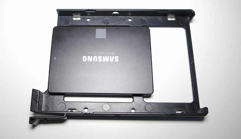 Deepcool CK560 SSD Einbau Deepcool CK560 SSD Einbau