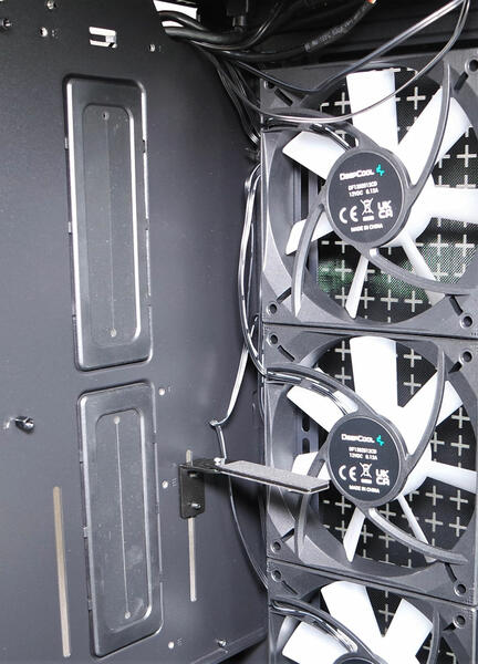 Deepcool CK560 Grafikkartenhalterung Deepcool CK560 Grafikkartenhalterung