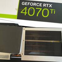 GeForce RTX 4070 Ti AERO 