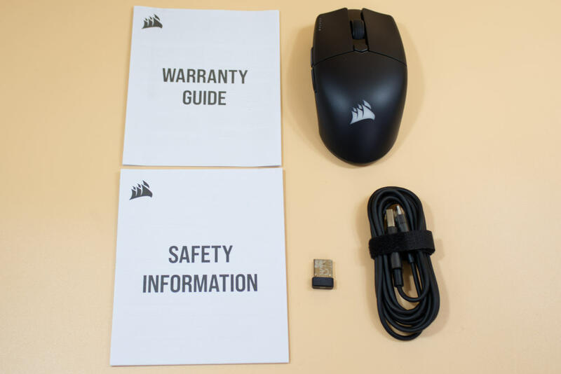 Corsair Katar Elite Wireless Lieferumfang Corsair Katar Elite Wireless Lieferumfang
