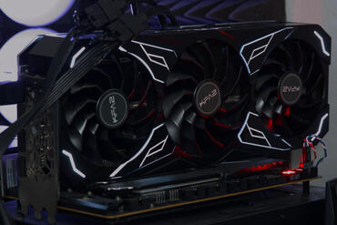 KFA2 GeForce RTX 4070 Ti SG ARGB