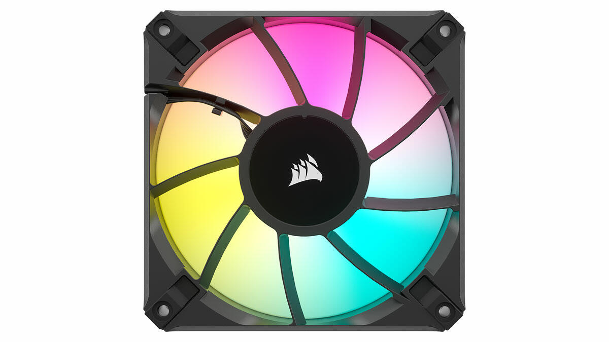AF RGB ELITE für starken Airlfow  Bild © Corsair